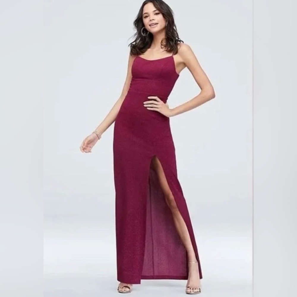 David’s Bridal Maroon Bridesmaid or Formal Dress
